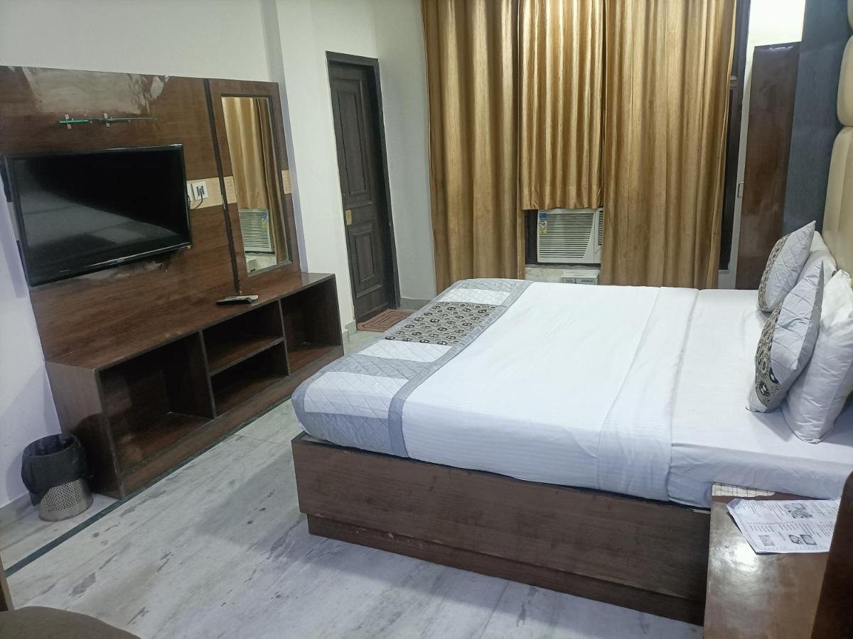 Hotel Le Mount Near Igi Airport Nueva Delhi Exterior foto