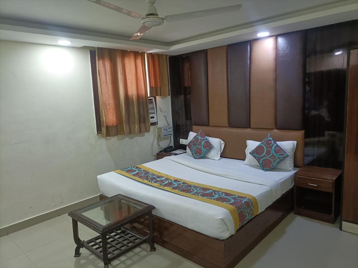 Hotel Le Mount Near Igi Airport Nueva Delhi Exterior foto