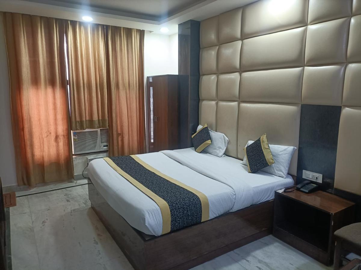 Hotel Le Mount Near Igi Airport Nueva Delhi Exterior foto