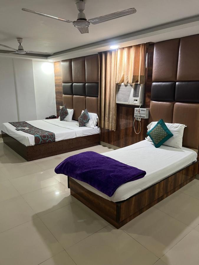 Hotel Le Mount Near Igi Airport Nueva Delhi Exterior foto