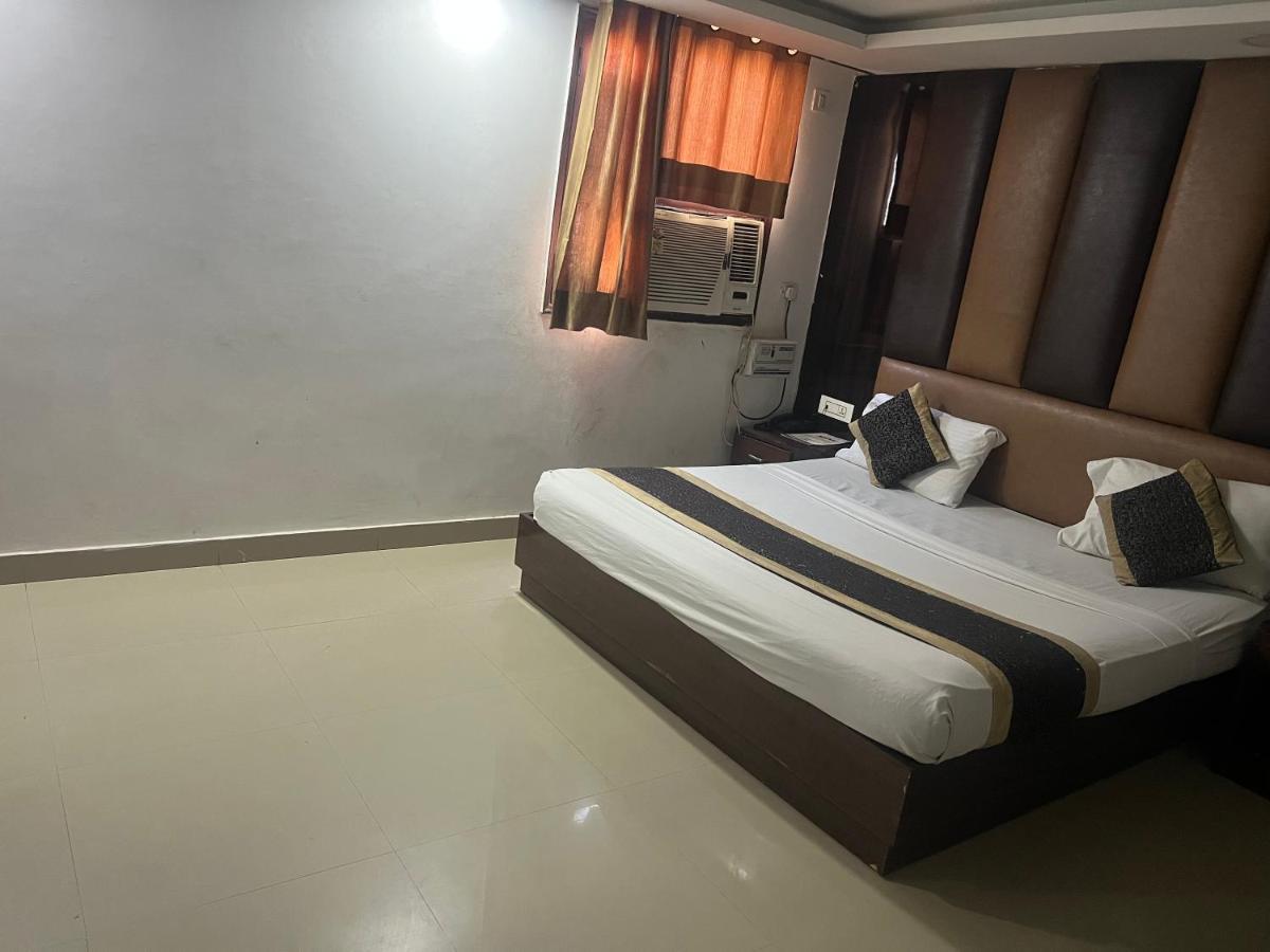 Hotel Le Mount Near Igi Airport Nueva Delhi Exterior foto